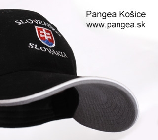 Šiltovka čierna (183c) slovensko slovenský znak slovakia.
